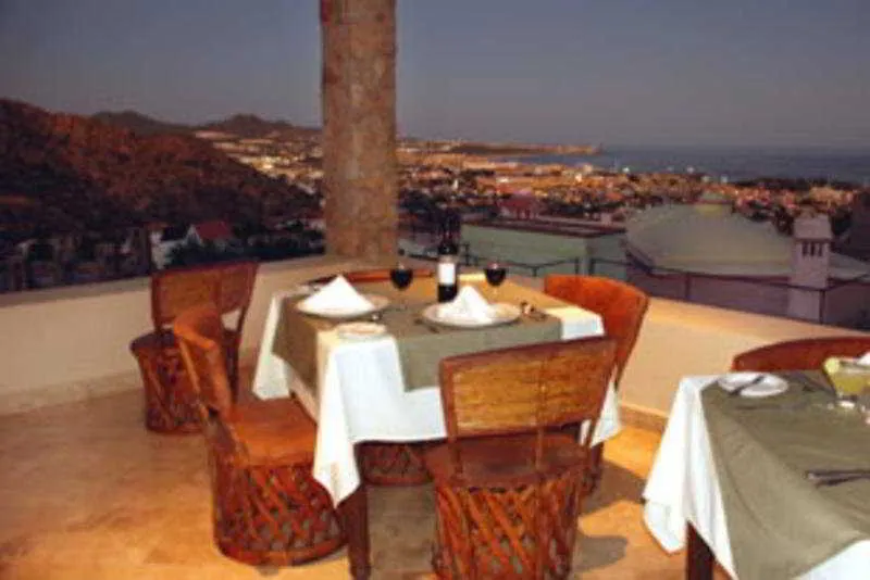 Hotel Castillo Blarney Inn Cabo San Lucas