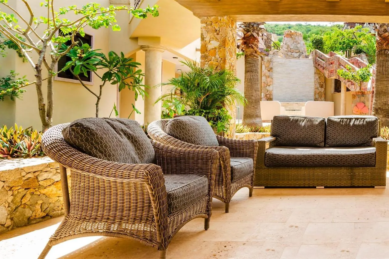 Castillo Blarney Inn Cabo San Lucas Hotel