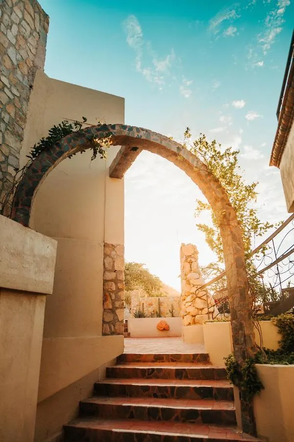 Castillo Blarney Inn Cabo San Lucas Hotel