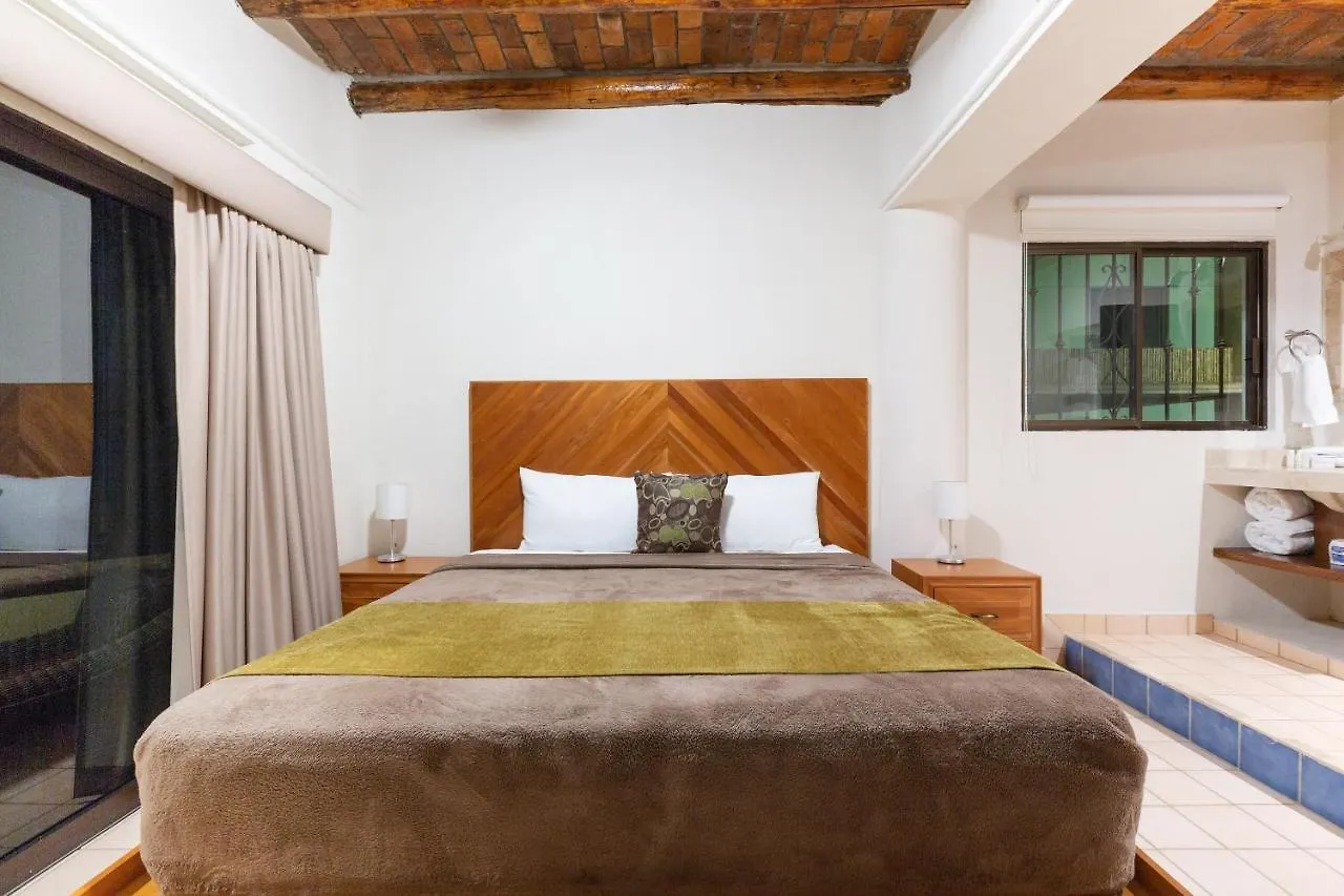 Castillo Blarney Inn Cabo San Lucas Hotel