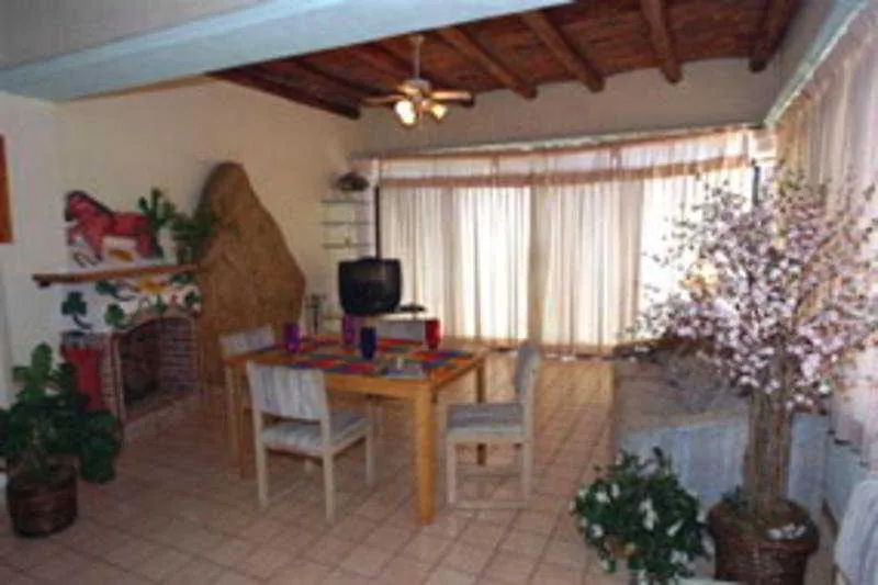 Castillo Blarney Inn Cabo San Lucas Hotel